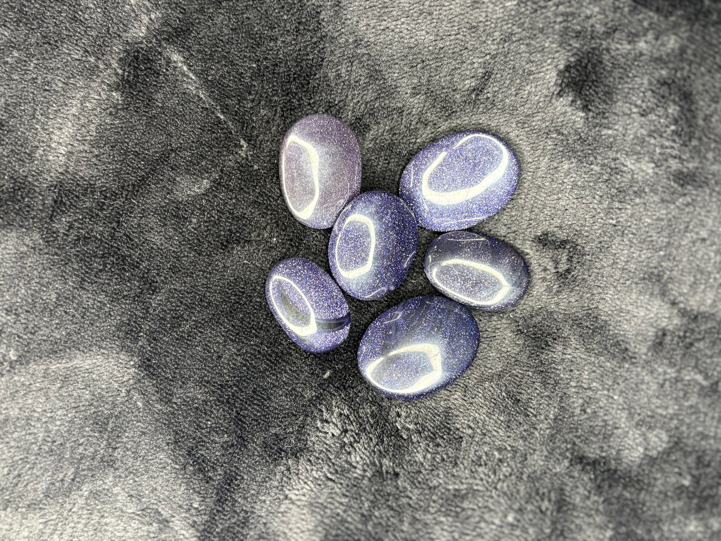 Blue goldstone Palmstone🦋