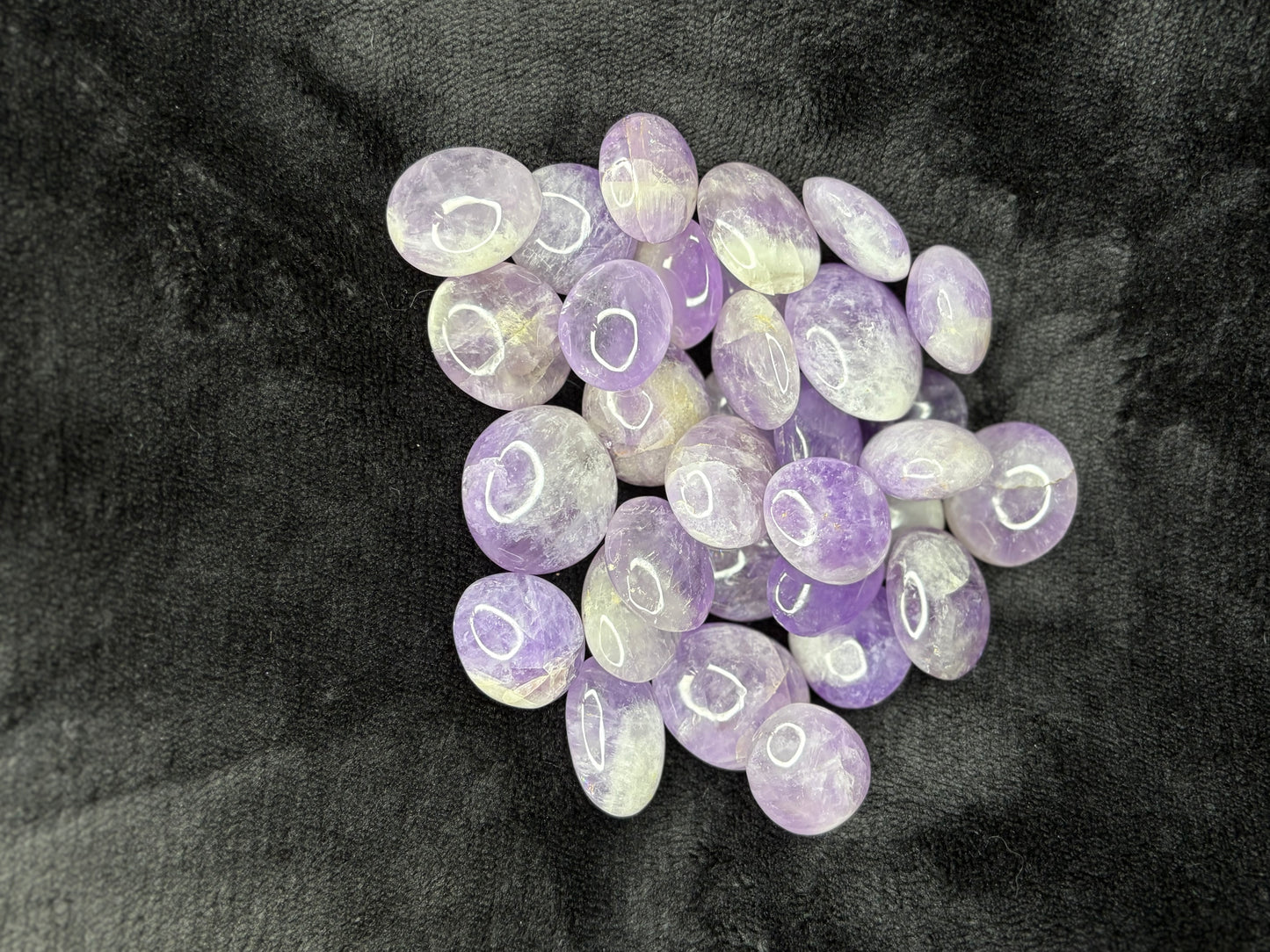 Amethyst pocket stone 1pc🦋