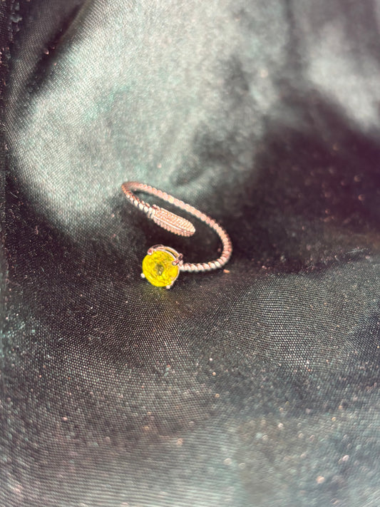 Peridot feather adjustable ring 🐢