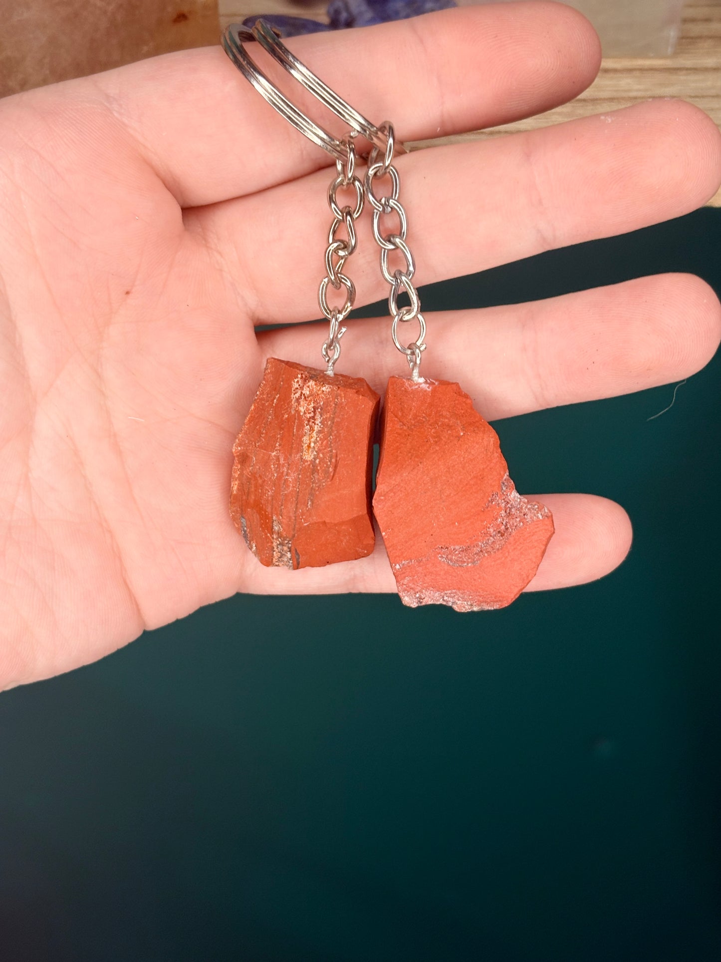 Raw crystal keychain🌕 (select your stone)