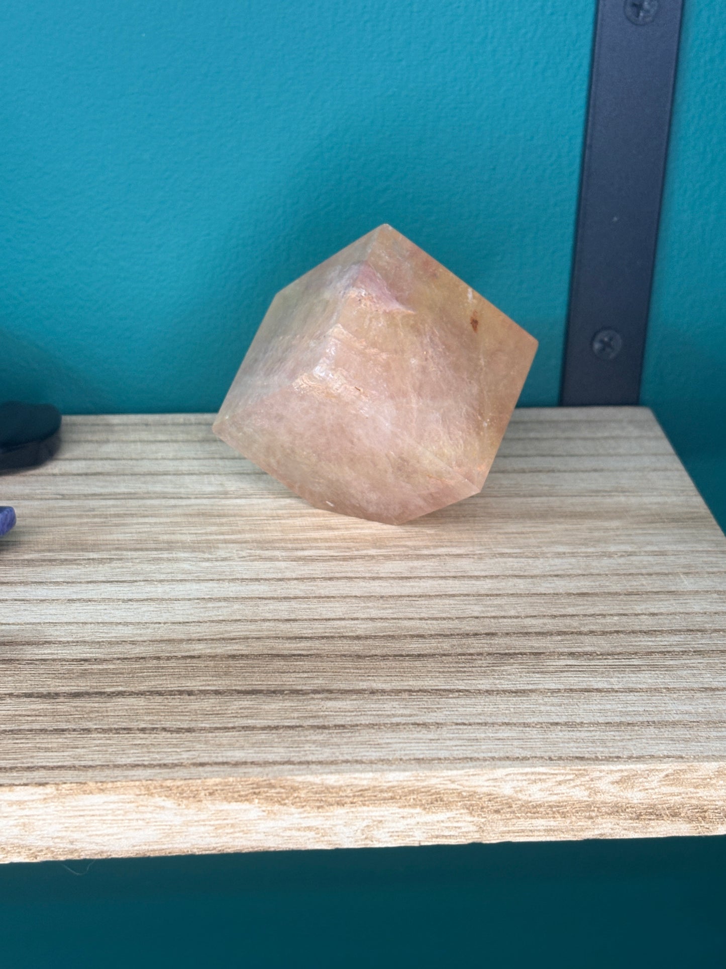 Fluorite floating cube🌕(select your cube)