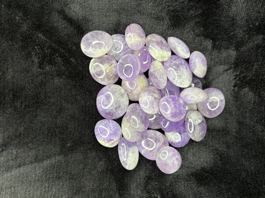 Amethyst pocket stone 1pc🦋