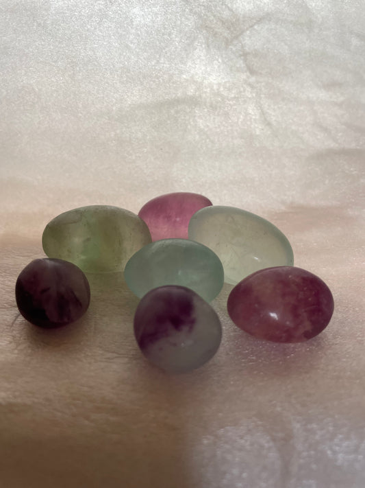 Fluorite tumble 1pc 🌊