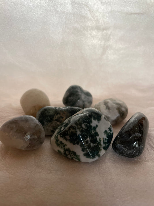 Moss agate tumble 1pc 🌊