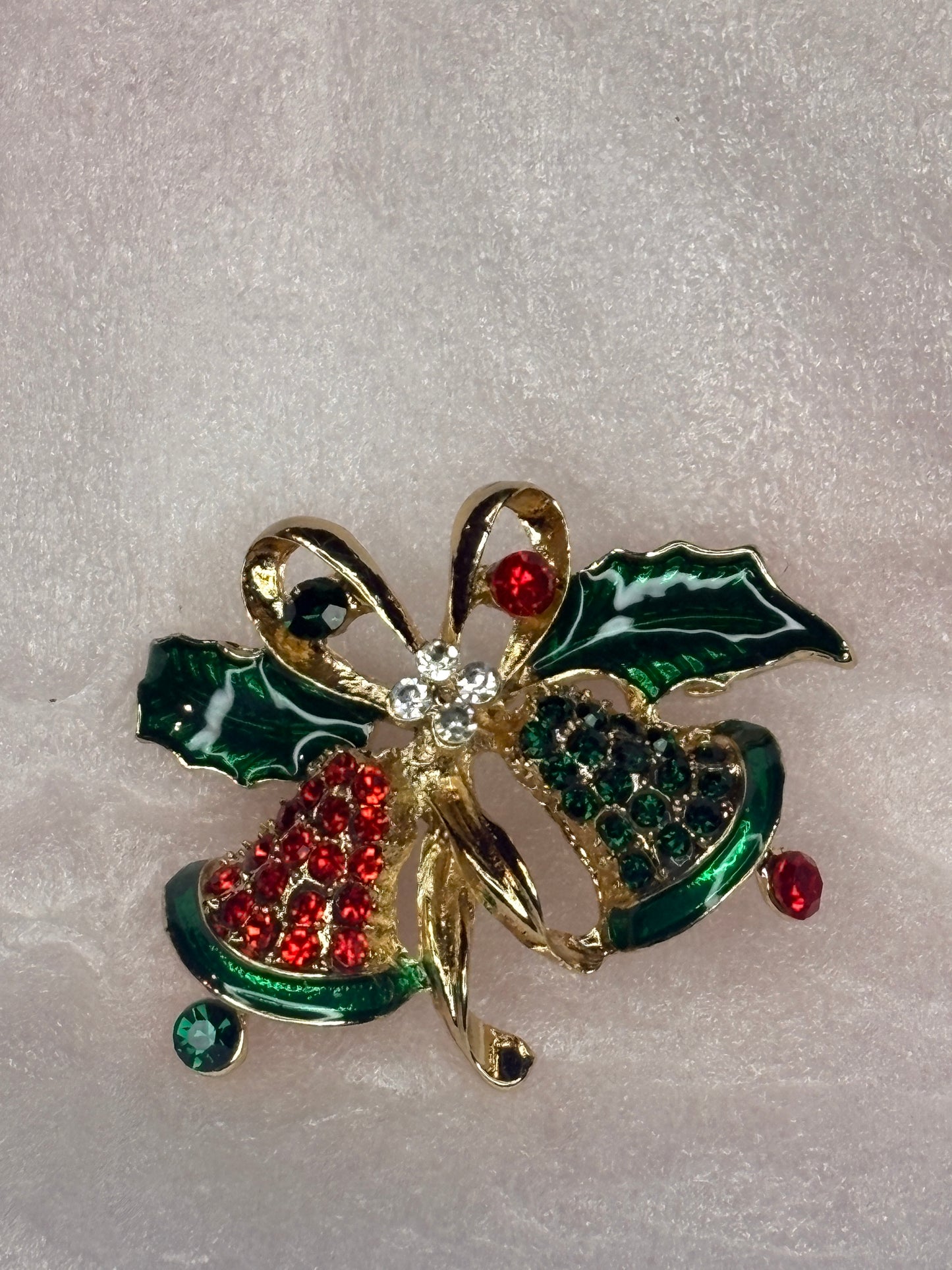 Holiday pins/broach ✨ (select your style) (Clearance)