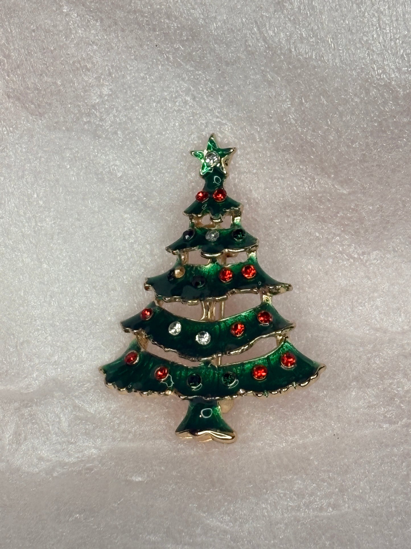 Holiday pins/broach ✨ (select your style) (Clearance)