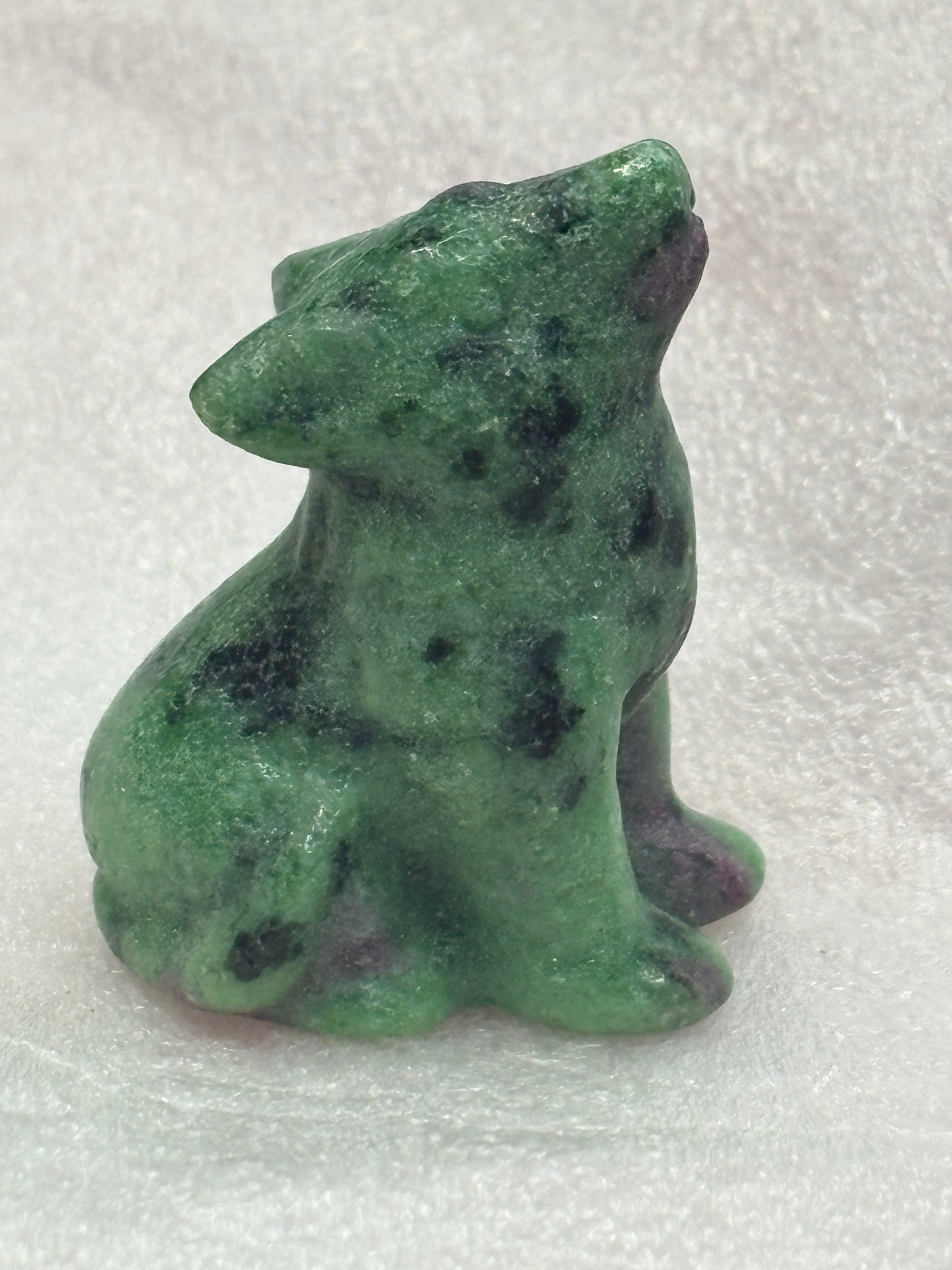Wolf crystal carving ✨(select your stone) (clearance)