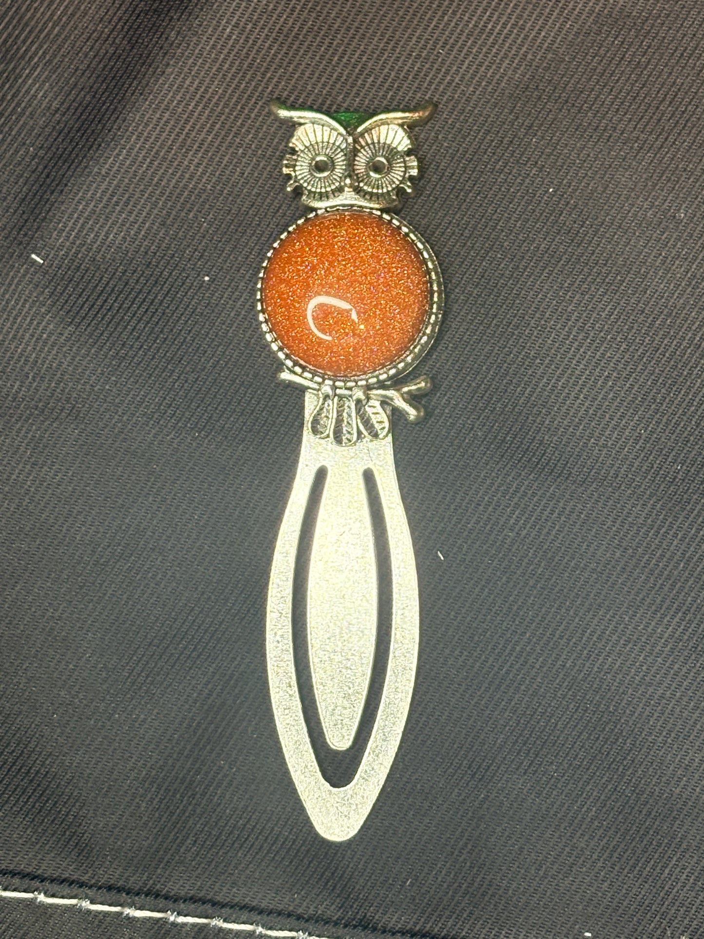 Owl crystal bookmark (select your stone)🥂