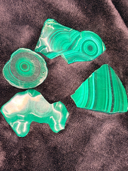 Malachite slice (intuitively picked)🍃